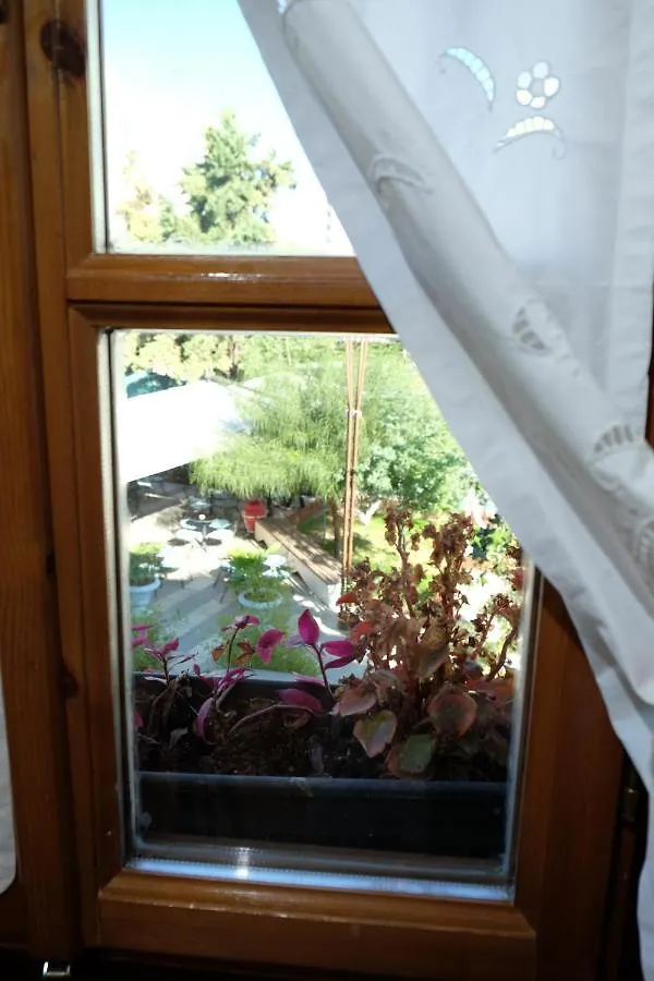 Bed & Breakfast Bed and Breakfast Tebeu Coffe And Bar Vlorë
